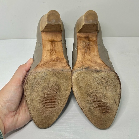 Alberto Fermani Taupe Leather Heel Side Zip Ankle Bootie Boots Size 38 EU 7.5 US - Picture 9 of 15